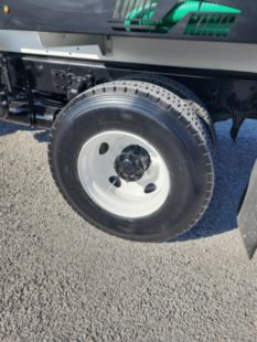 2016 Freightliner M2106 4x2 Load King 2500 Gallon Water Truck