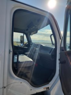 2016 Freightliner M2106 4x2 Load King 2500 Gallon Water Truck