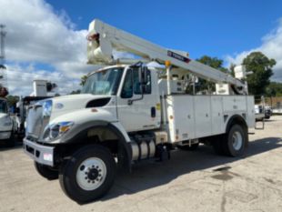 2004 Single Terex TL50 Bucket Truck