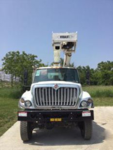 2015 IHC 7300 Versalift VST-6000 Bucket Truck