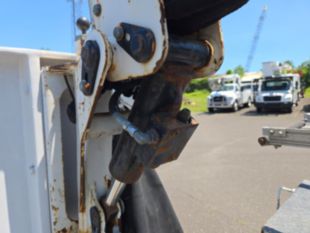 2019 Ford F-450 Gas Powered 4x2 Versalift SST-36-NE Bucket Truck