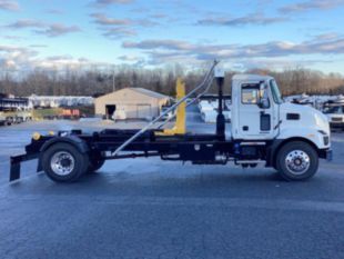 2025 Mack MD7 42R 4x2 Palfinger T29L Hook Lift Truck