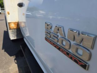 2018 Dodge 5500 Diesel 4x2 Duralift DTAS-38TS Bucket Truck