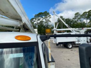 2004 Single Terex TL50 Bucket Truck