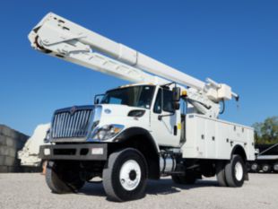 2019 IHC 7300 4x4 2008 Terex HRX55 Bucket Truck