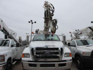 2015 Ford F-750 Diesel 4x2 Versalift TMD-2050T Digger Derrick Truck