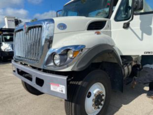 2004 Single Terex TL50 Bucket Truck