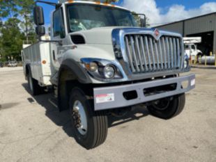 2004 Single Terex TL50 Bucket Truck