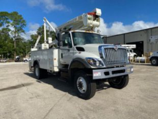 2004 Single Terex TL50 Bucket Truck