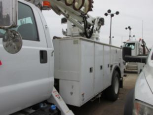 2015 Ford F-750 Diesel 4x2 Versalift TMD-2050T Digger Derrick Truck