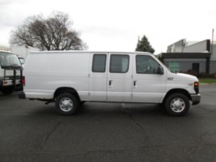 2009 Ford E-350 Gas Powered Cargo Van