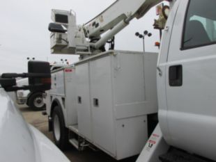 2015 Ford F-750 Diesel 4x2 Versalift TMD-2050T Digger Derrick Truck