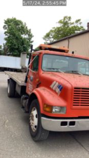 2001 IHC 4700 Diesel 4x4 Roll Back Wrecker Truck