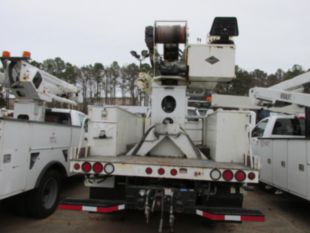 2015 Ford F-750 Diesel 4x2 Versalift TMD-2050T Digger Derrick Truck
