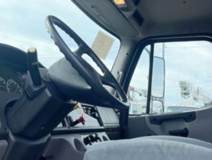 2020 Freightliner M2106 6x4 Load King Stinger 35-127RS Boom Truck