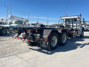 2025 Freightliner M2106 6x4 Galbreath U5-OR-174 Roll-Off Truck