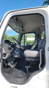 2018 Freightliner M2106 4x4 C&C