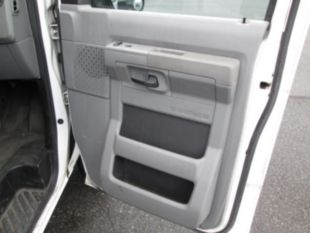 2009 Ford E-350 Gas Powered Cargo Van
