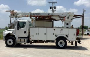 2016 Freightliner M2106 4x4 Terex C4047 Digger Derrick