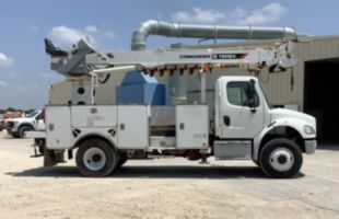 2016 Freightliner M2106 4x4 Terex C4047 Digger Derrick