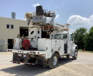 2016 Freightliner M2106 4x4 Terex C4047 Digger Derrick