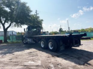 2014 WESTERN STAR 4700SB 6x4 Flatbed Truck