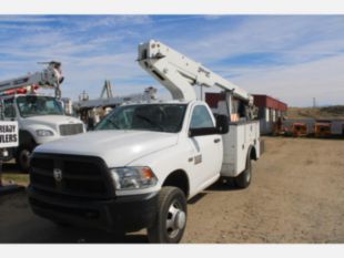 2018 Dodge 3500 Hemi Powered 4x2 Duralift DTS-29 Bucket Truck