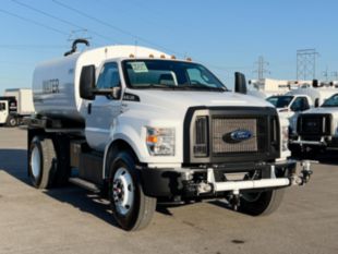 2024 Ford F750 4x2 Load King 2000 Gallon Water Truck