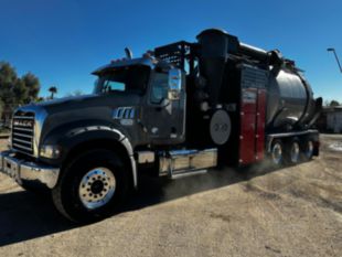 2021 Mack Granite Vermeer VXT600-11 Tri-Axle Vacuum Excavator Truck