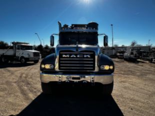 2021 Mack Granite Vermeer VXT600-11 Tri-Axle Vacuum Excavator Truck