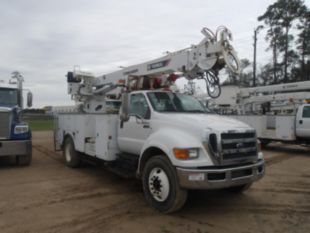 2016 Ford F-750 Diesel 4x2 Terex Commander 4047 Digger Derrick Truck