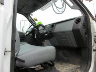 2015 Ford F-750 Diesel 4x2 Versalift TMD-2050T Digger Derrick Truck