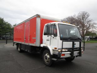 1998 UD 3000 Diesel 4x2 Box Truck