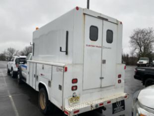 2015 FORD F450, CUSTOM ENCLOSED BODY Service Truck