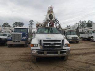 2016 Ford F-750 Diesel 4x2 Terex Commander 4047 Digger Derrick Truck