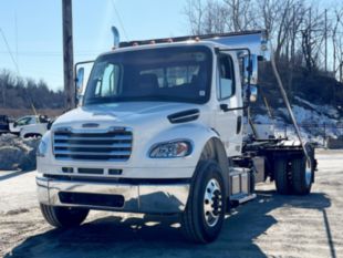 2025 Freightliner M2106 4x2 Palfinger HAD-200L Hook Lift Truck