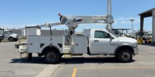 2018 Dodge Ram 5500 4x4 Terex LT-40 Bucket Truck