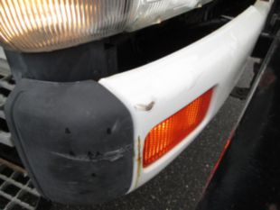 1998 UD 3000 Diesel 4x2 Box Truck