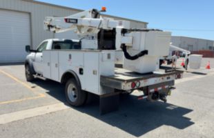 2018 Dodge Ram 5500 4x4 Terex LT-40 Bucket Truck