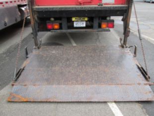 1998 UD 3000 Diesel 4x2 Box Truck