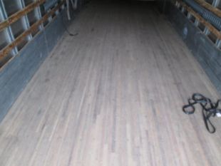 1998 UD 3000 Diesel 4x2 Box Truck