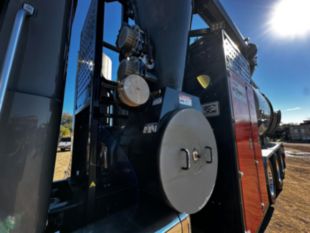 2021 Mack Granite Vermeer VXT600-11 Tri-Axle Vacuum Excavator Truck