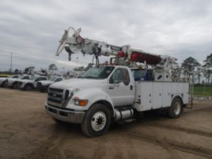 2016 Ford F-750 Diesel 4x2 Terex Commander 4047 Digger Derrick Truck