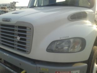 2016 Freightliner M2 Diesel 4x4 Versalift VST-7500-MHI Material Handler Bucket Truck