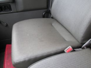 1998 UD 3000 Diesel 4x2 Box Truck