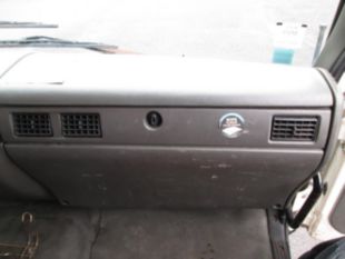 1998 UD 3000 Diesel 4x2 Box Truck