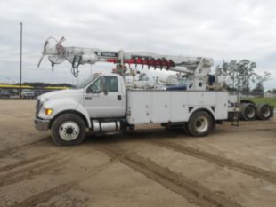 2016 Ford F-750 Diesel 4x2 Terex Commander 4047 Digger Derrick Truck