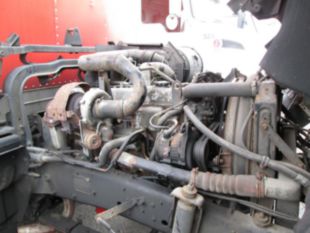 1998 UD 3000 Diesel 4x2 Box Truck