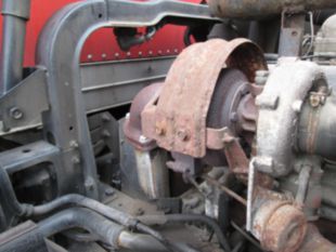 1998 UD 3000 Diesel 4x2 Box Truck