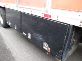 1998 UD 3000 Diesel 4x2 Box Truck